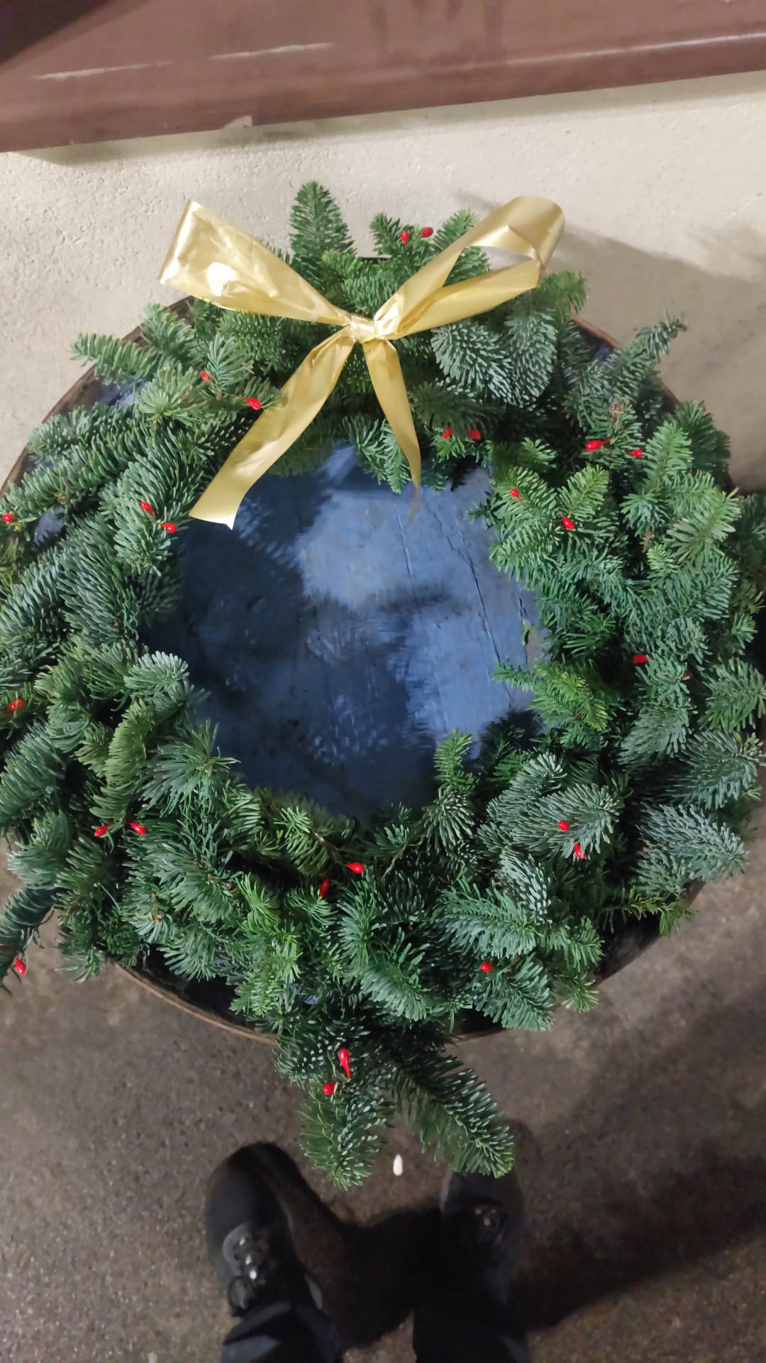 Natural Fir Wreath - large